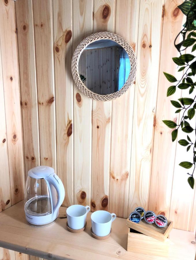 Rent Room Wood Anguillara Sabazia Bagian luar foto